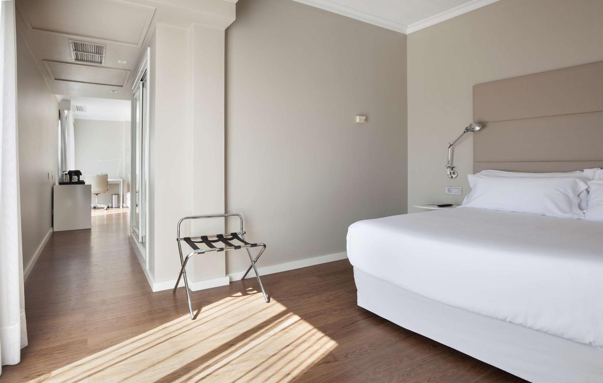 Nh Las Palmas Playa Las Canteras Экстерьер фото