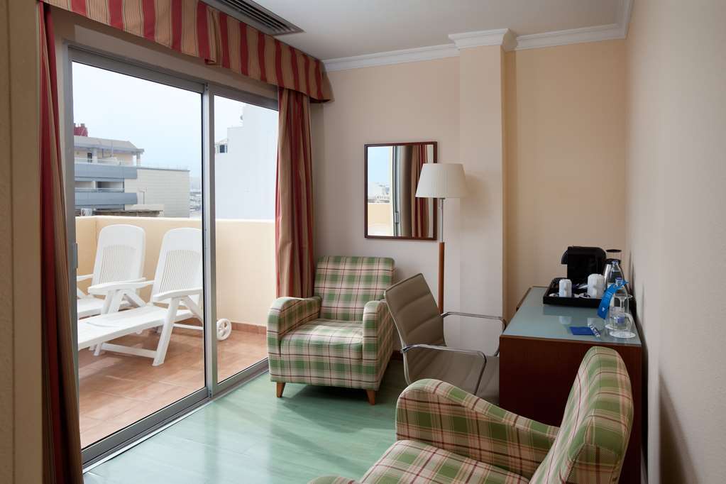 Nh Las Palmas Playa Las Canteras Номер фото
