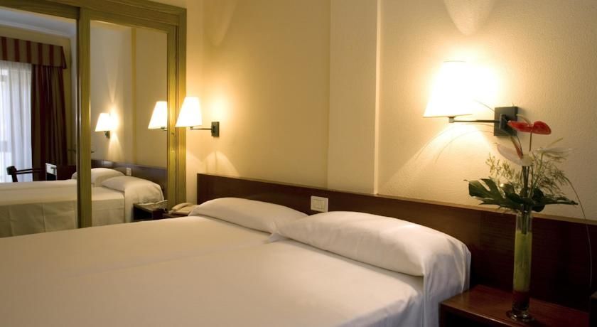 Nh Las Palmas Playa Las Canteras Экстерьер фото